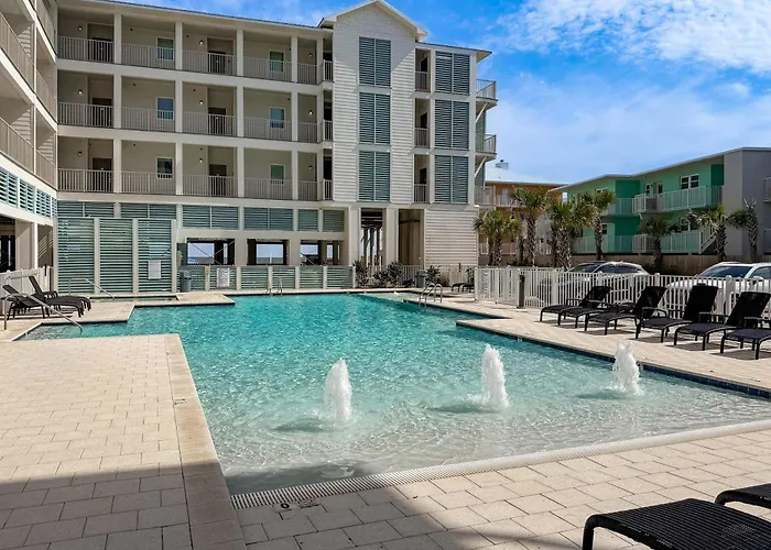 Holiday home Beachfront With Pool Private Balcony And Washer And Dryer *