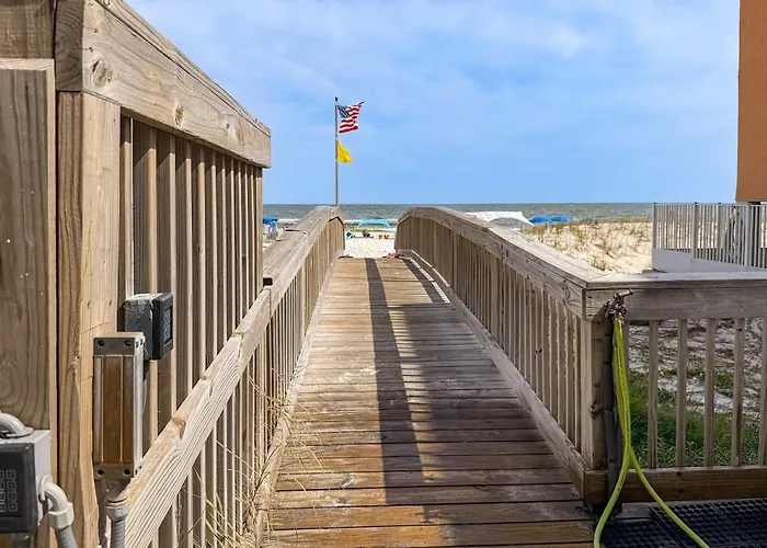 Beachfront With Pool Private Balcony And Washer And Dryer *