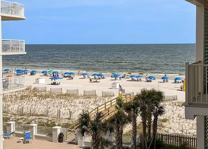 Holiday home Beachfront With Pool Private Balcony And Washer And Dryer *