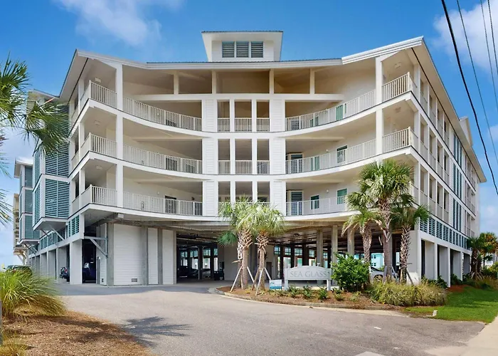 Beachfront With Pool Private Balcony And Washer And Dryer Holiday home *